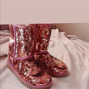 Size 8 brand new Uggs